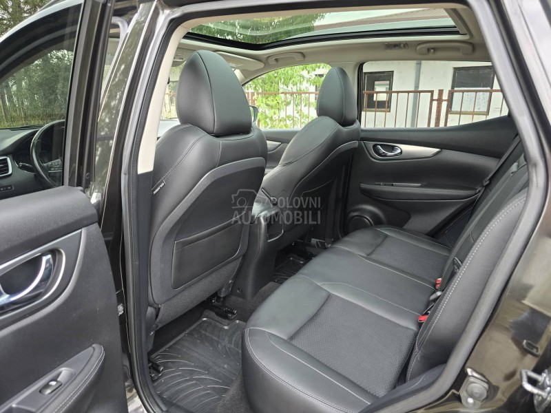 Nissan Qashqai 1.2B AUTO/LED/PANO