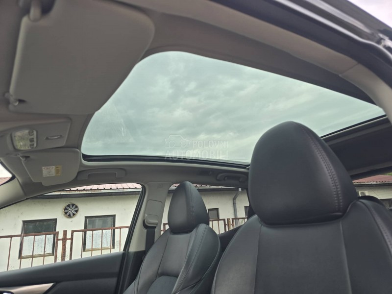 Nissan Qashqai 1.2B AUTO/LED/PANO