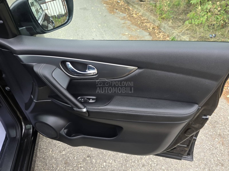 Nissan Qashqai 1.2B AUTO/LED/PANO