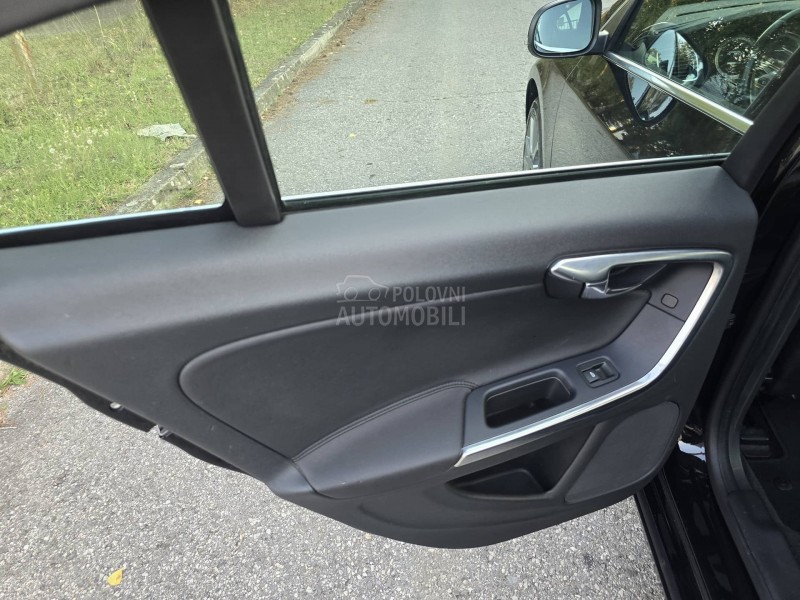 Volvo S60 2.0d  D5  AUTOM