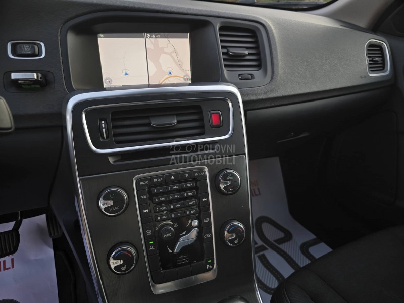 Volvo S60 2.0d  D5  AUTOM