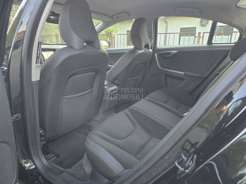 Volvo S60 2.0d  D5  AUTOM