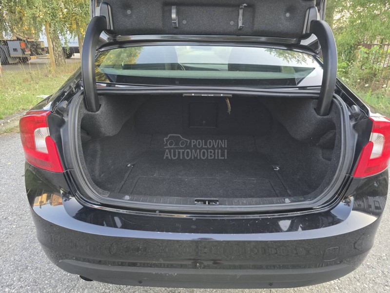 Volvo S60 2.0d  D5  AUTOM