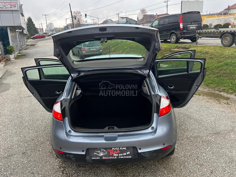 Renault Megane 1.6 6brz