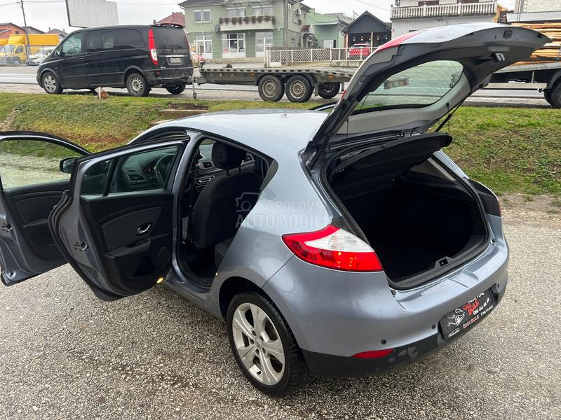 Renault Megane 1.6 6brz