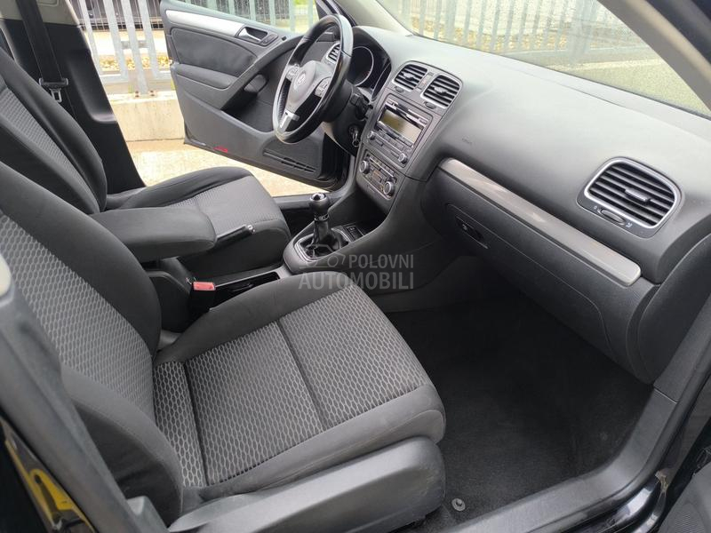 Volkswagen Golf 6 1.6 TDI N.O.V ZAMAJ