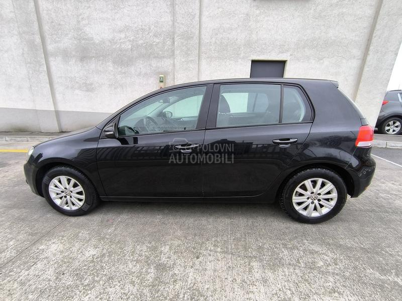 Volkswagen Golf 6 1.6 TDI N.O.V ZAMAJ
