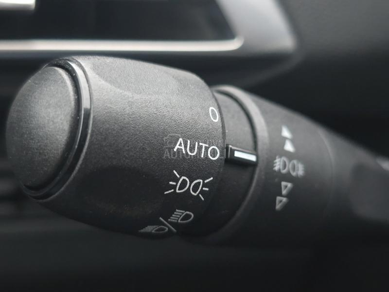 Peugeot 3008 1.6 e-hdi serv