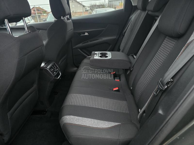 Peugeot 3008 1.6 e-hdi serv