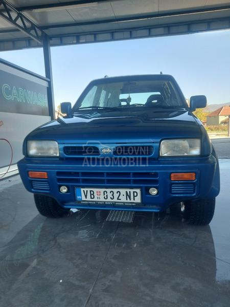 Nissan Terrano 