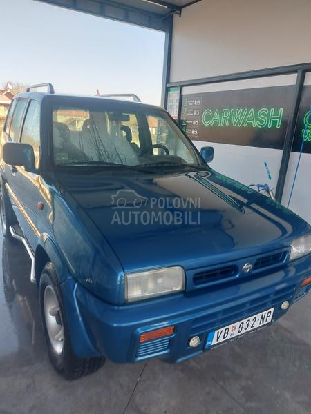Nissan Terrano 