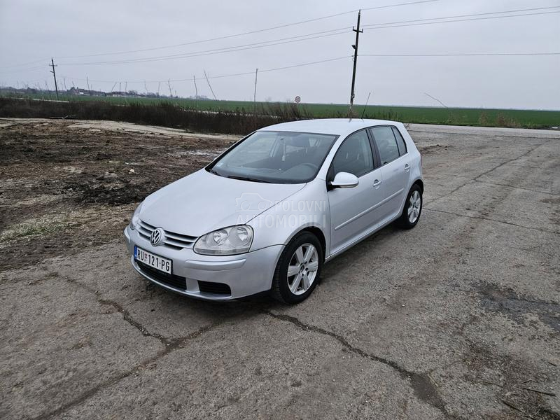 Volkswagen Golf 5 1.4b o.p.i.s
