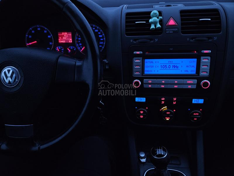 Volkswagen Golf 5 1.4b o.p.i.s