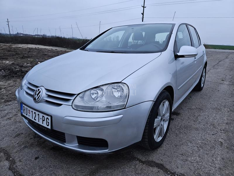 Volkswagen Golf 5 1.4b o.p.i.s
