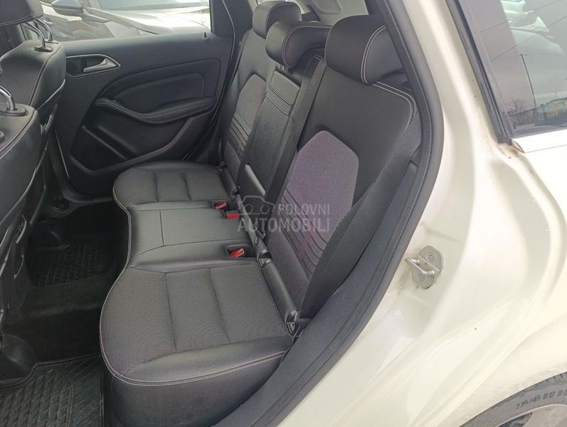 Mercedes Benz B 180 200cdi premium