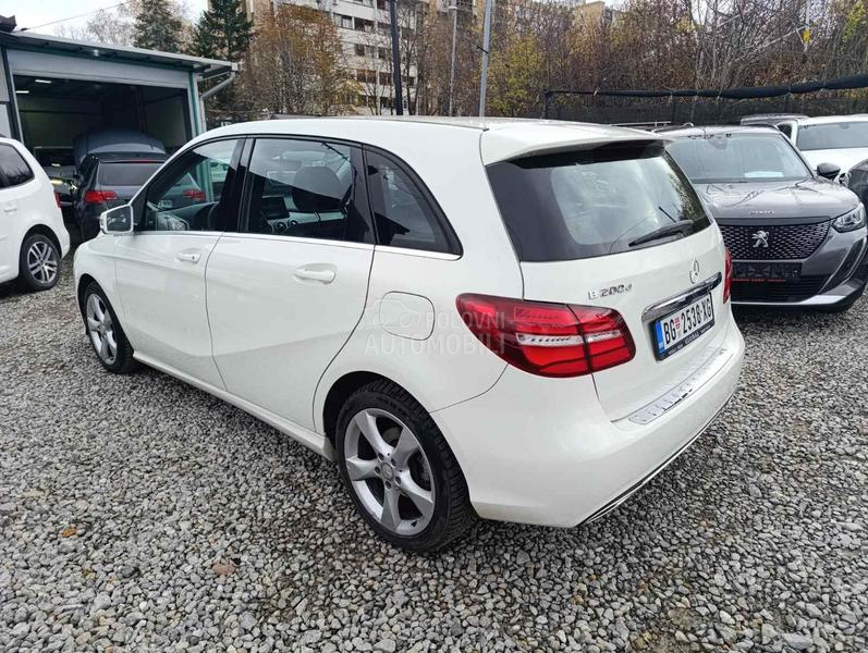 Mercedes Benz B 180 200cdi premium