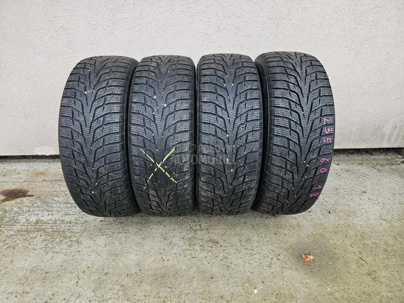 Ostalo 235/60 R18 Zimska