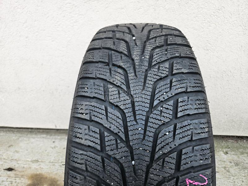 Ostalo 235/60 R18 Zimska