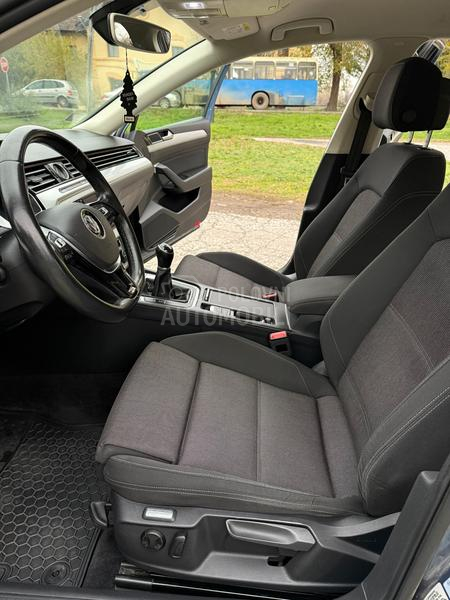 Volkswagen Passat B8 1.6TDI/HIGHLINE/0PIS