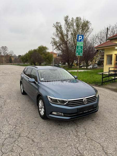 Volkswagen Passat B8 1.6TDI/HIGHLINE/0PIS