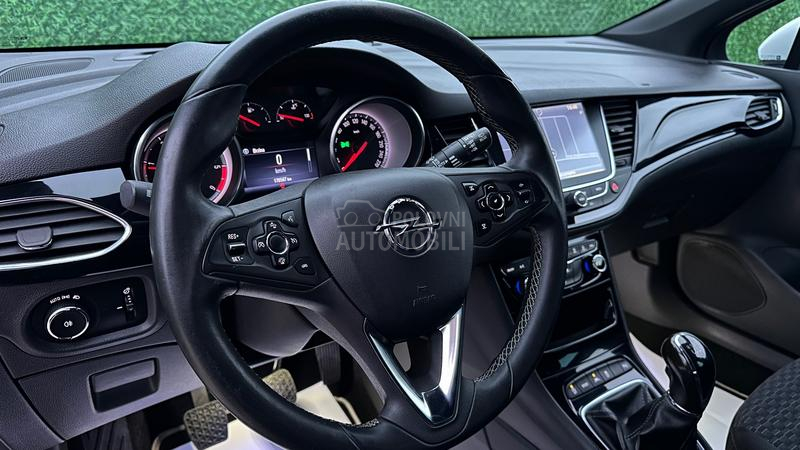 Opel Astra K OPC line sport
