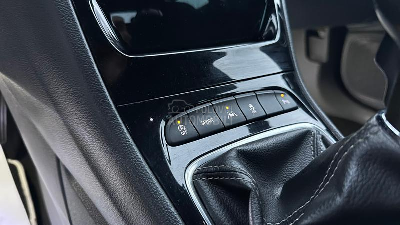 Opel Astra K OPC line sport