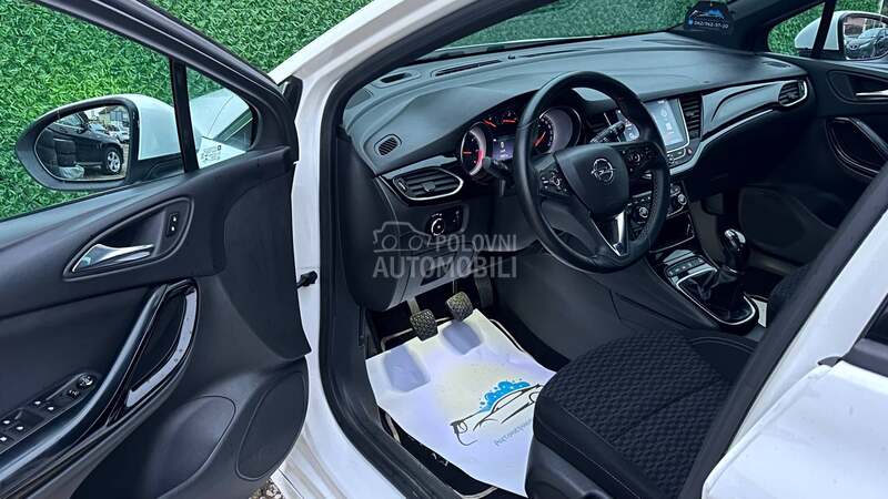 Opel Astra K OPC line sport