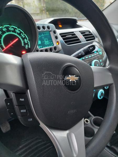 Chevrolet Spark 1.2 LT // CH