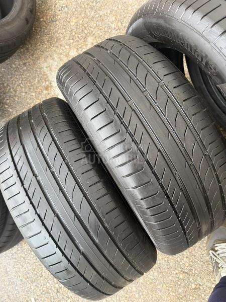 Continental 235/50 R17 Letnja