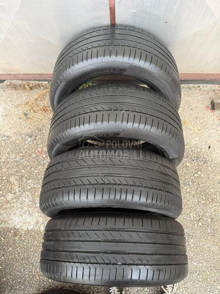 Continental 235/50 R17 Letnja