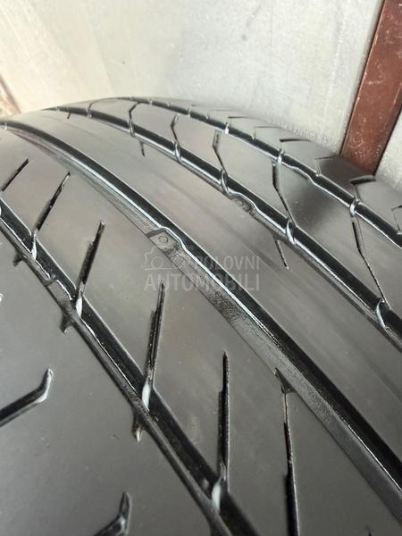 Continental 235/50 R17 Letnja