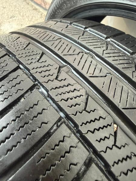 Continental 225/40 R18 Zimska