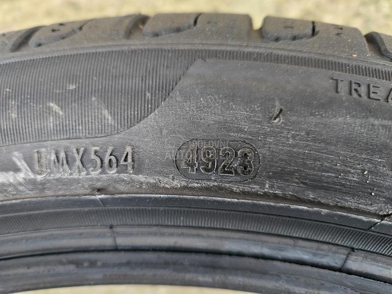 Pirelli 215/45 R18 Letnja