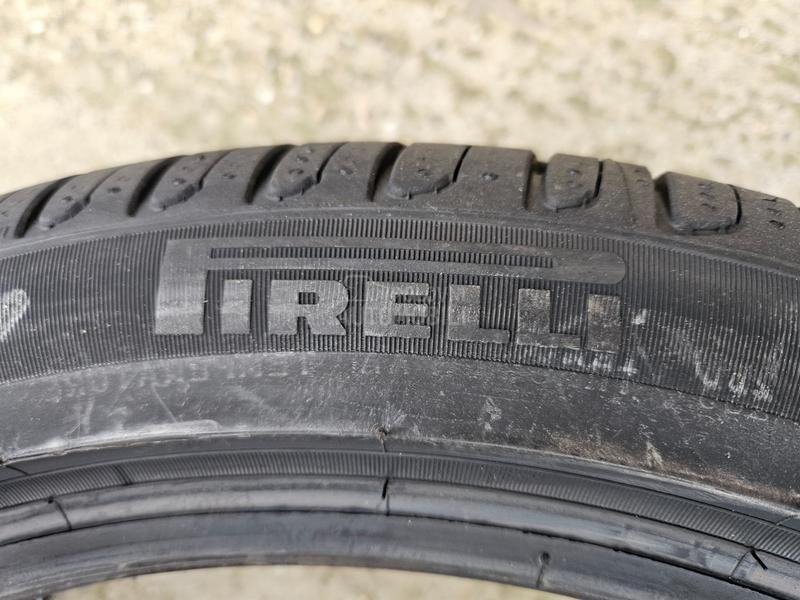 Pirelli 215/45 R18 Letnja