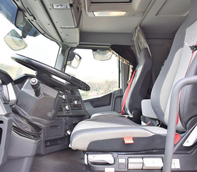 Renault C 460/HMF/LUS1043