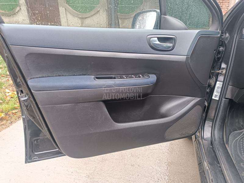 Peugeot 307 2.0 hdi  tek  r e g