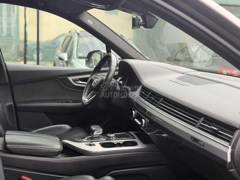 Audi Q7 E TRON