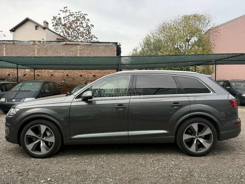 Audi Q7 E TRON