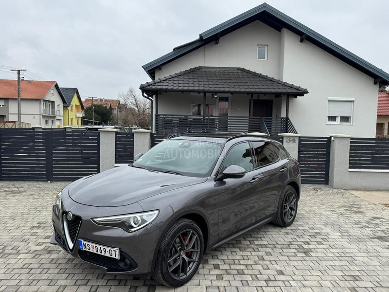 Alfa Romeo Stelvio Veloce