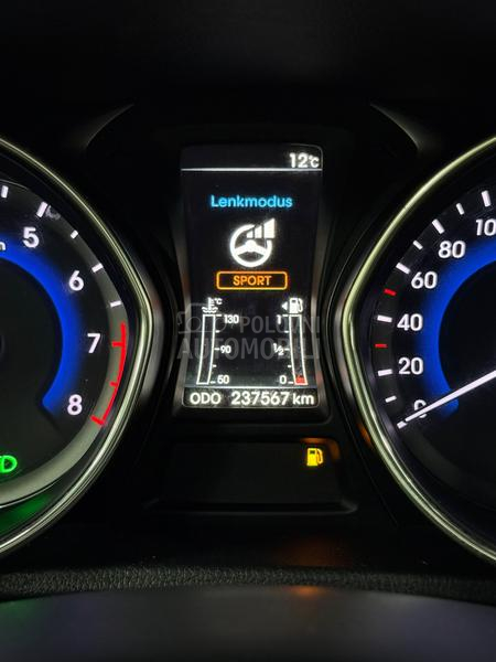 Hyundai i30 1.6 GDI LED CH