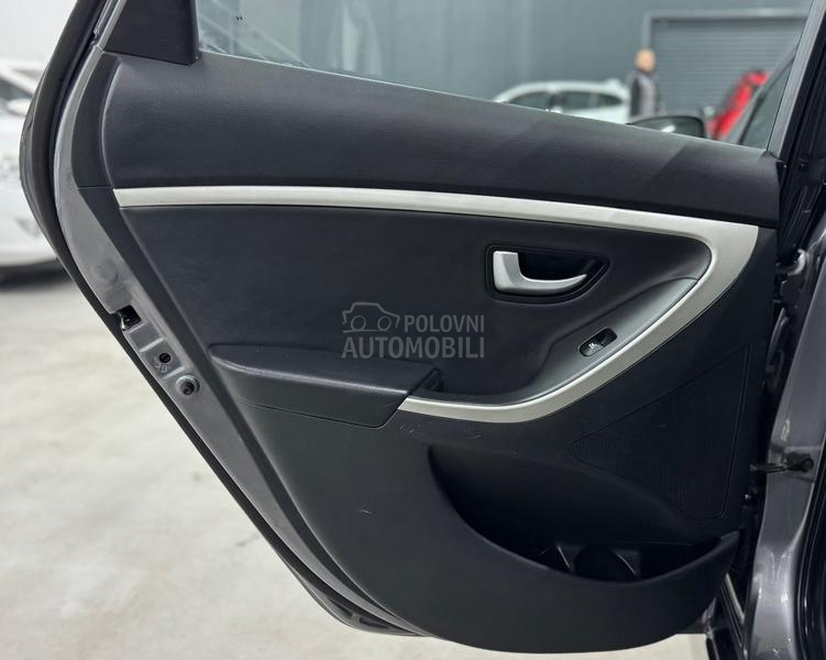 Hyundai i30 1.6 GDI LED CH