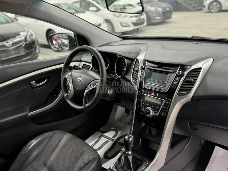 Hyundai i30 1.6 GDI LED CH