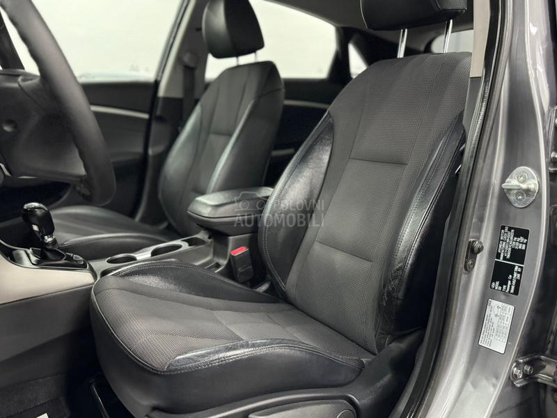 Hyundai i30 1.6 GDI LED CH