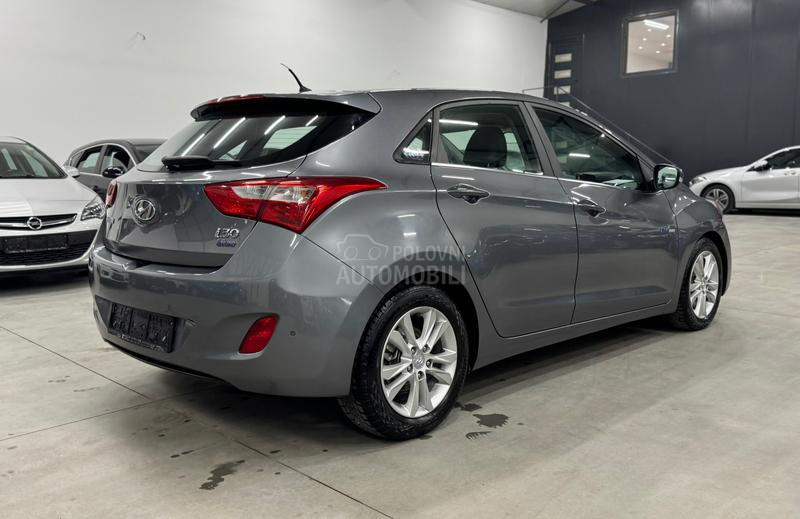 Hyundai i30 1.6 GDI LED CH