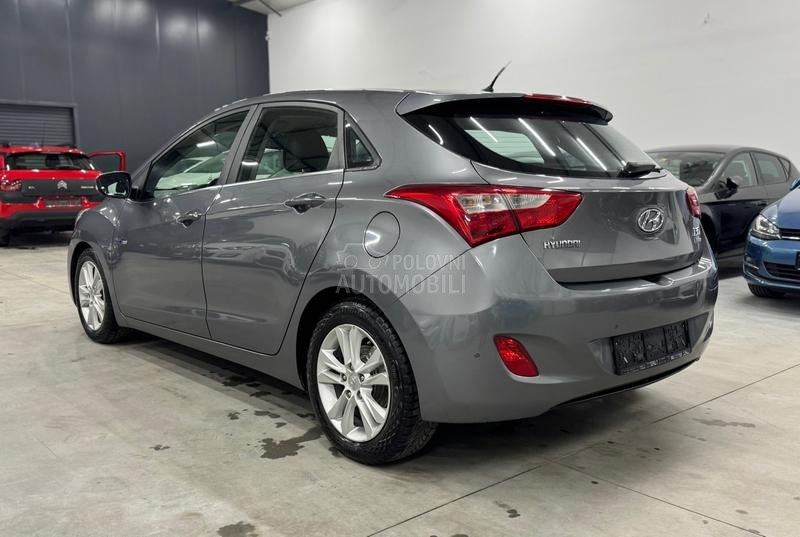 Hyundai i30 1.6 GDI LED CH