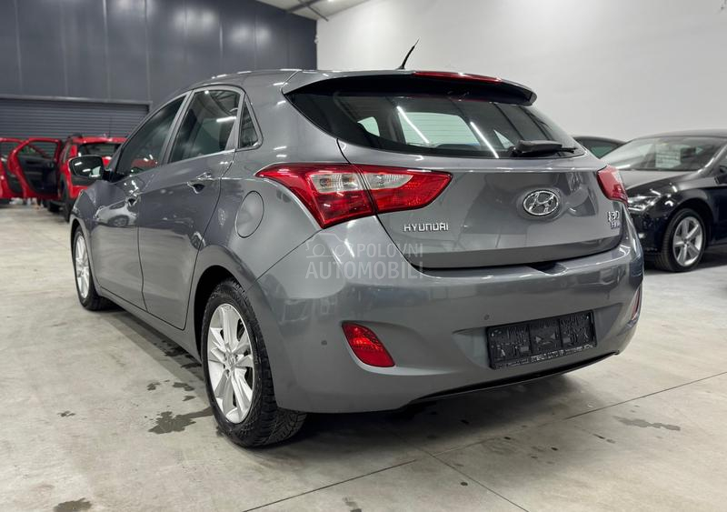 Hyundai i30 1.6 GDI LED CH