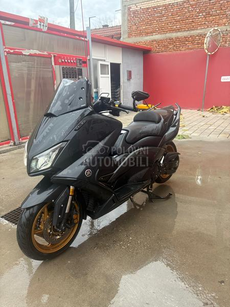 Yamaha T Max Iron Max