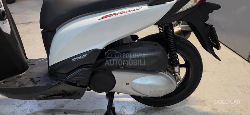 Honda Sh 300 abs