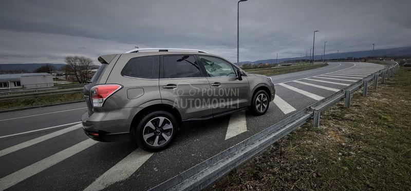 Subaru Forester 2.0 BOXER