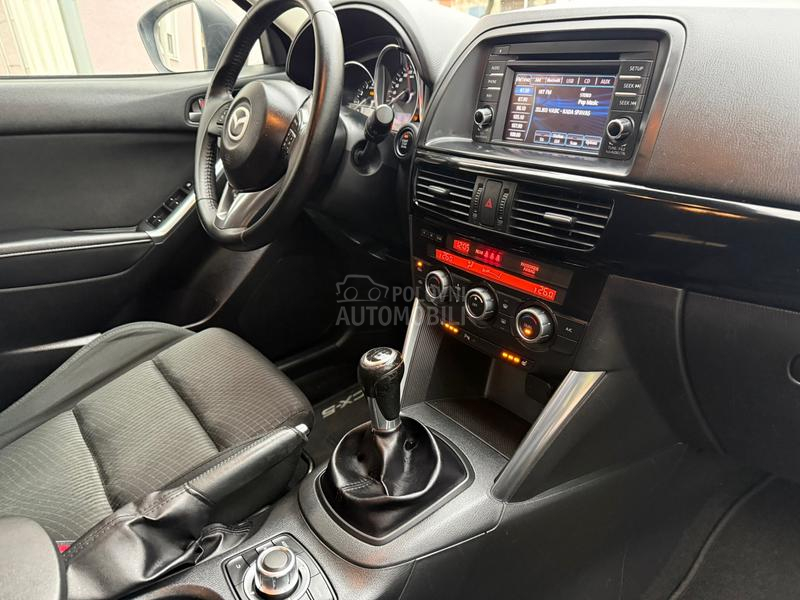 Mazda CX-5 2.0 SKYACTIV NAV CH